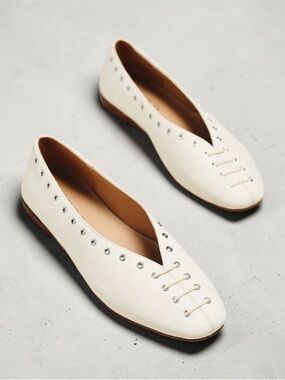 Silent D  Cream Lace-Detail Leather Ballet Flats Size 7.5